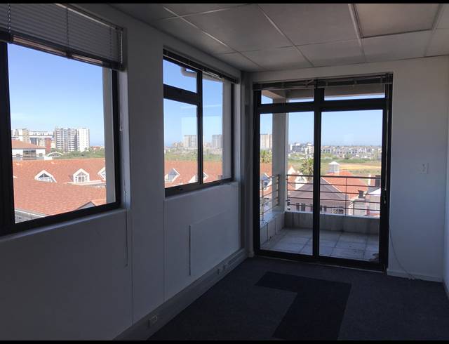 534M² OFFICE TO LET IN CENTURY CITY